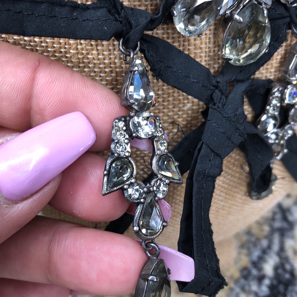 Lanvin Paris large Pearl Crystal ribbon necklace - Picture 16 of 16